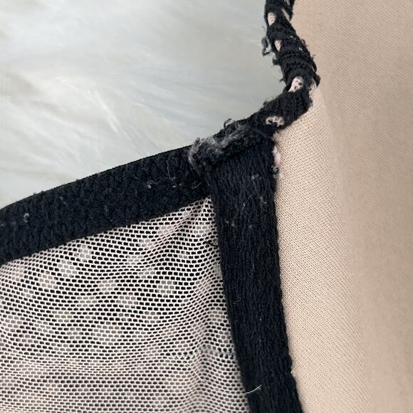 Victoria's Secret Perfect Coverage Convertible Push Up Bra Black Lace/Nude 32DD - Picture 10 of 12